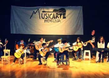 “Musicarte” prepara su concierto solidario en Plaza Huincul