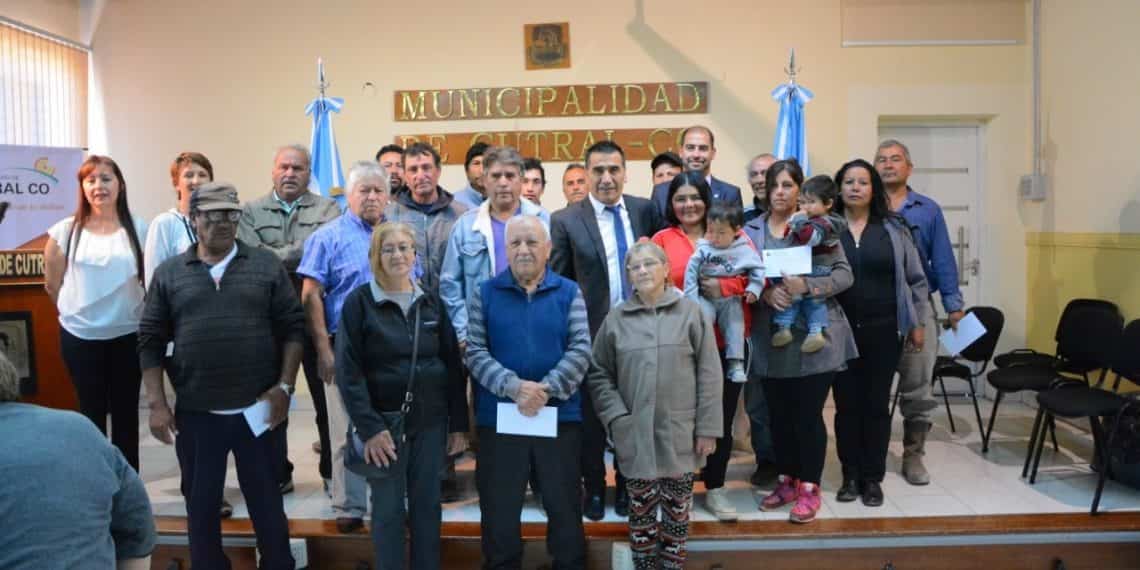 20 criadores de cerdos recibieron aportes para forraje en Cutral Co