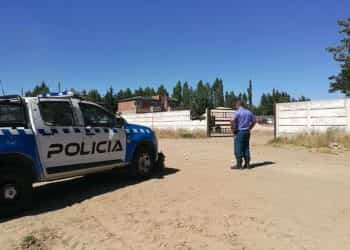Un hombre fue a buscar trabajo en Huincul y terminó baleado