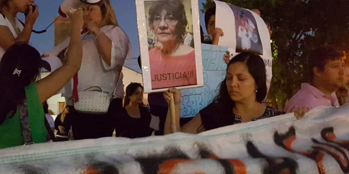 Al grito de “Chela presente” marcharon en reclamo de justicia en Cutral Co