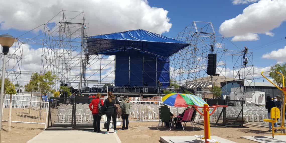 Fanatismo: “Abeleras” ya están frente al escenario para el recital de esta noche