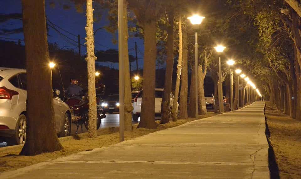 Completaron la iluminación en el corredor de Pernisek