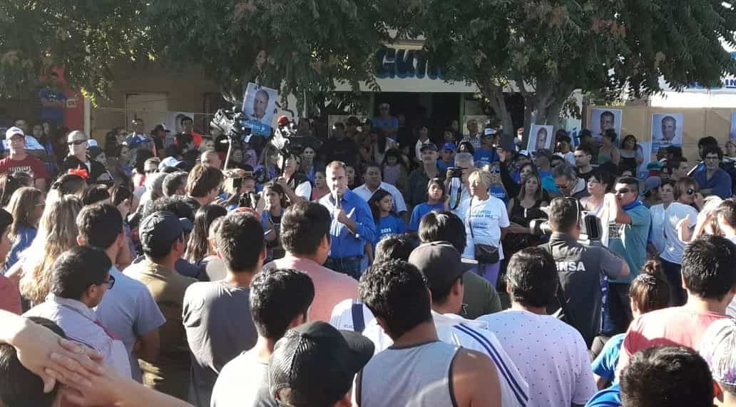 “Seguimos consolidando el proyecto que el 10 de marzo nos hará vivir mejor en Cutral Co”, dijo Corradi Diez