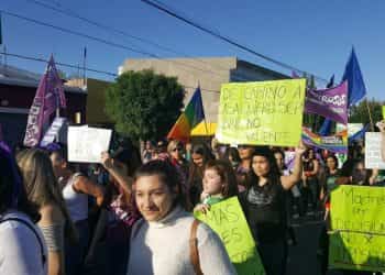 8M: Cutral Co y Plaza Huincul se sumaron a la marcha de Mujeres