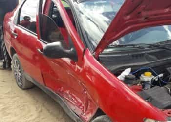Dos autos chocaron en zona de chacras de Plaza Huincul