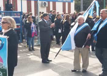 Giannattasio: “Me voy satisfecho” dijo en su último acto aniversario de Plaza Huincul