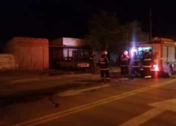 Se incendió un auto en Cutral Co e investigan si fue intencional