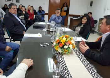 Las 26 familias perderían sus casas en Huincul y reclamaron apoyo a los concejales