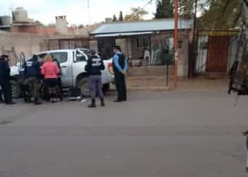 Allanaron tres casas en Cutral Co tras una investigación por drogas
