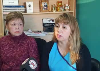 Dos hermanas reclaman ver a sus padres en Cutral Co