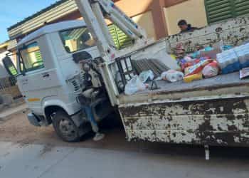 Se fueron sin pagar de un mayorista: un detenido y dos policías heridos en Cutral Co