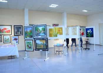 Inauguraron muestra del taller de Arte Mutisia en Cutral Co