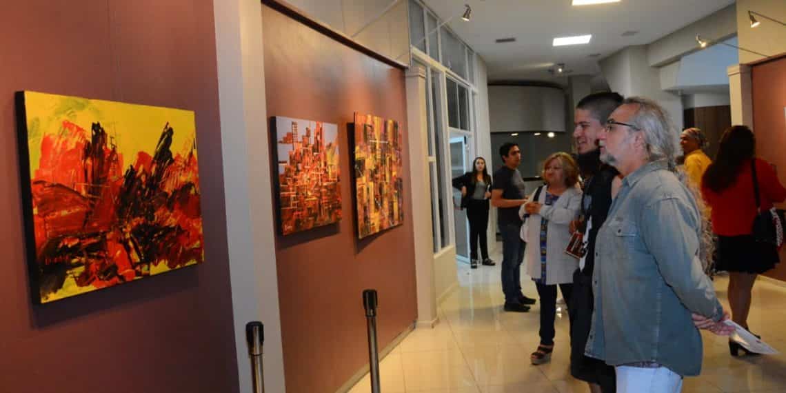 Alejandro Orlando presenta su obra en la Sala de Dioramas