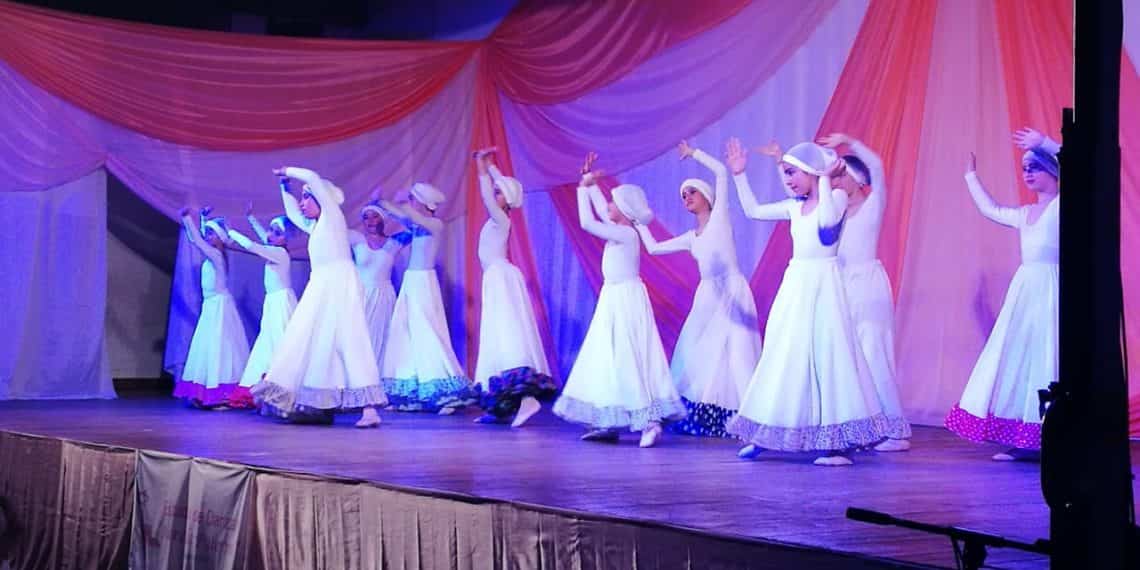 Las alumnas de Marcela Palermo bailaron para despedir el año
