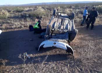 Volcó un policía cerca de Ceferino en la ruta 22