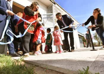 Inauguraron nuevos juegos para los niños y niñas de la UAF de Huincul