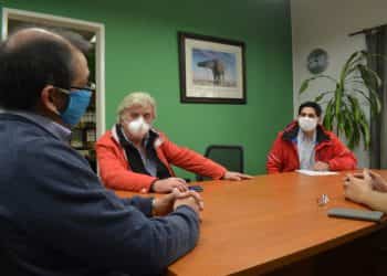 Donaron 500 bolsones de alimentos para vecinos afectados por el coronavirus en Plaza Huincul