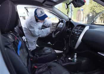 COVID-19: Desinfectaron taxis y remises en Cutral Co