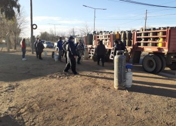 El camión gas envasado llegó a Plaza Huincul
