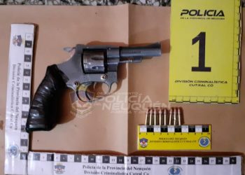 Secuestraron armas en el barrio Aeroparque de Cutral Co