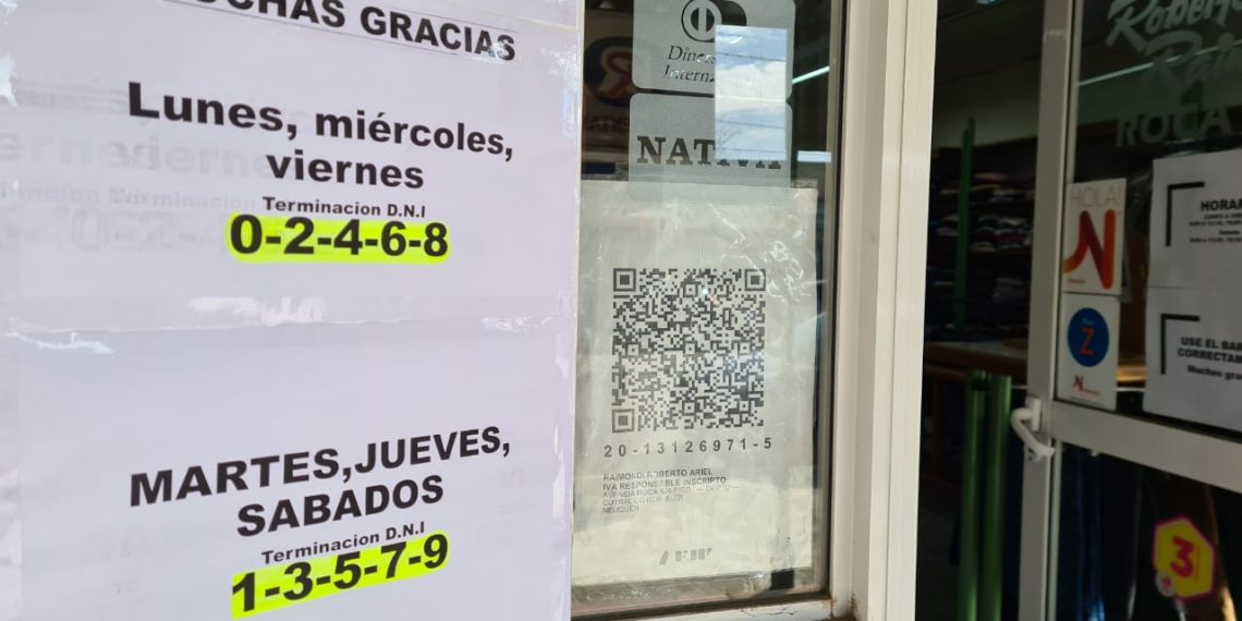 Baja circulación de vecinos en el primer día de salidas según el DNI en Cutral Co