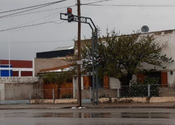 Sin semáforo en ruta 22 y 17 de Plaza Huincul hasta el martes