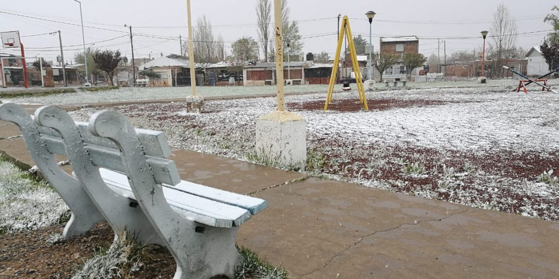 Nevisca y llovizna en Cutral Co y Plaza Huincul