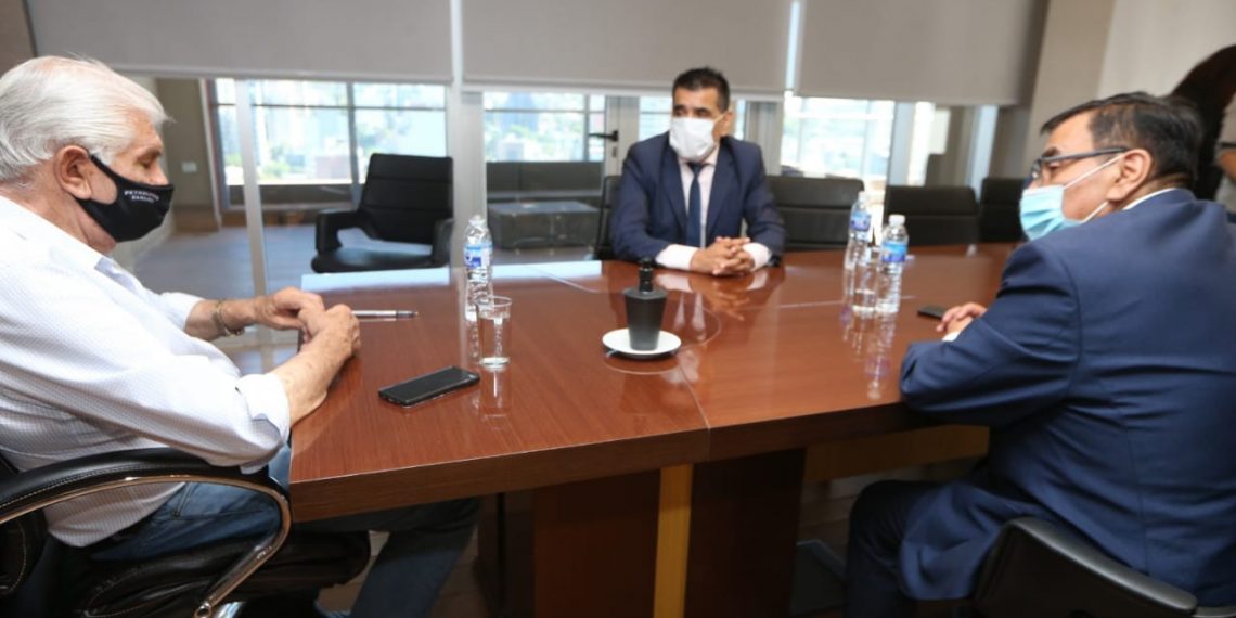 Cutral Co: Sindicato de Petroleros compró 90 lotes al municipio