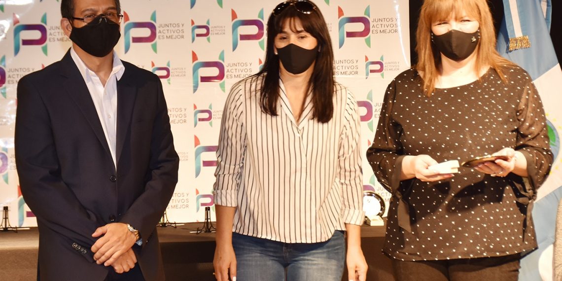 En Plaza Huincul se homenajeó a los empleados municipales