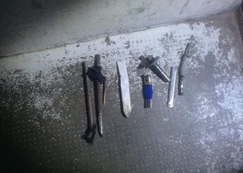 Huincul: Encontraron 8 facas en los calabozos de la comisaría 6ª