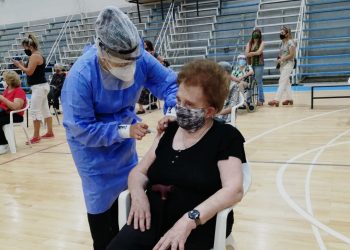 Cutral Co: se vacunaron contra el coronavirus 95 vecinos y vecinas