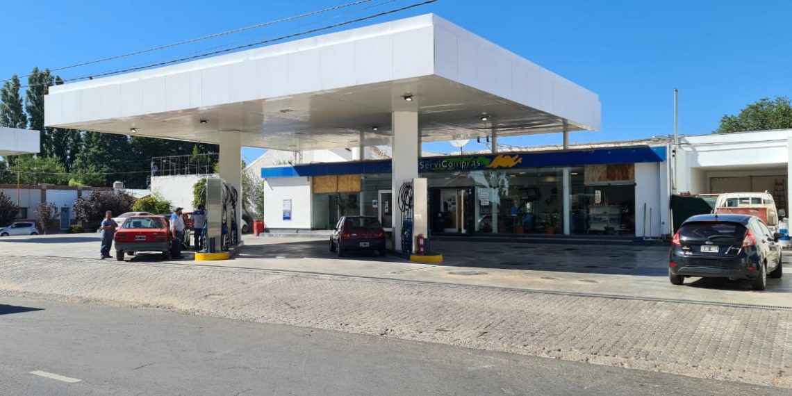 Vecinos unidos del barrio Centenario exigen calles de asfalto