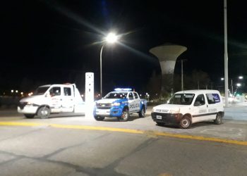 Plaza Huincul: Multaron a un hombre por caminar sin barbijo