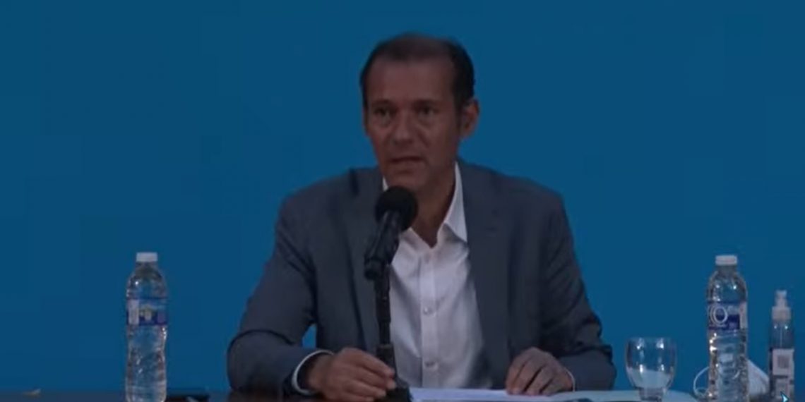 El gobernador Gutiérrez anunció medidas de restricción por una semana ante el aumento de casos de covid-19