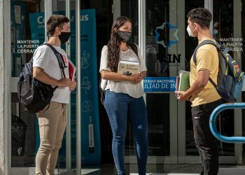 Hay 11 estudiantes de la UNCo que se suman a los becarios de PAE