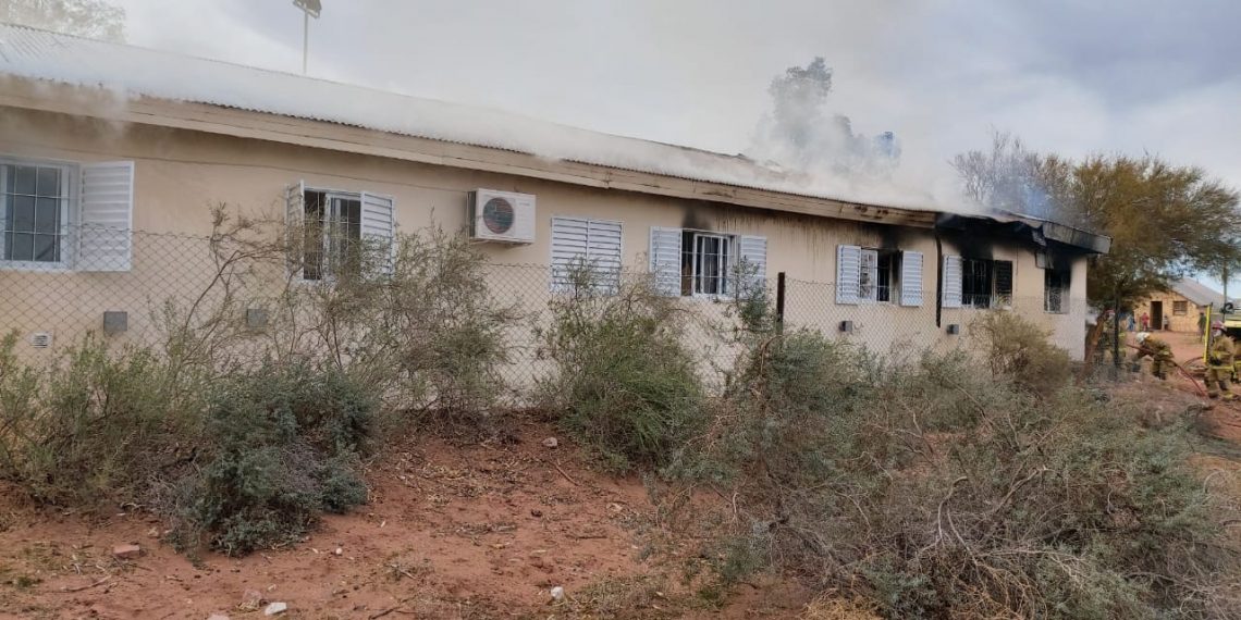Aguada San Roque: explosión e incendio en una escuela dejaron dos personas sin vida