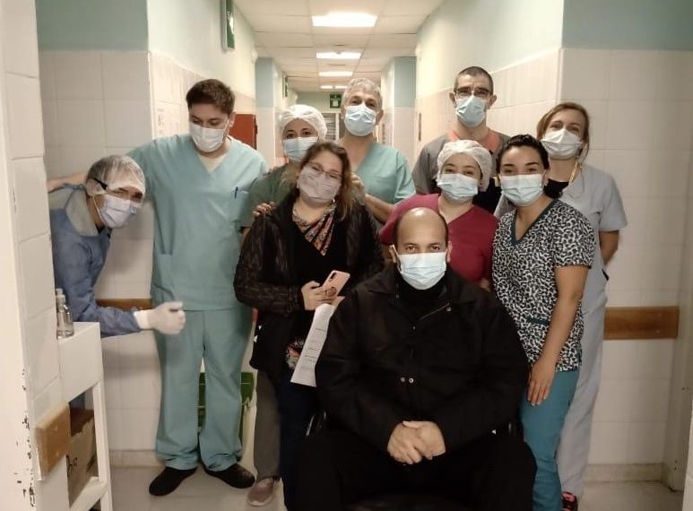 Recibió el alta después de 24 días internado por coronavirus en Cutral Co