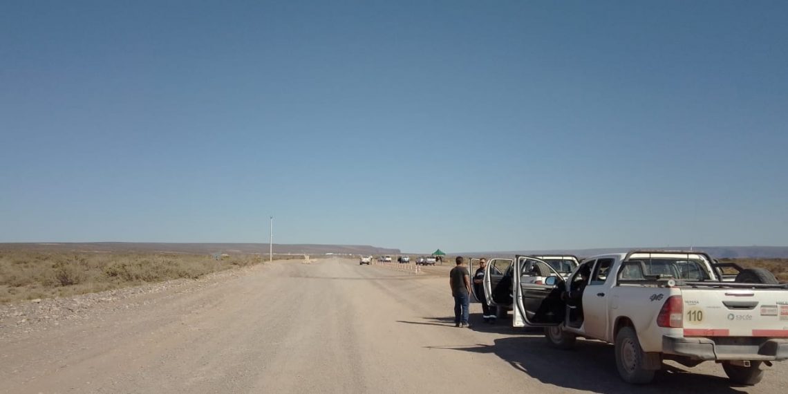 Camioneros cortaron el acceso al yacimiento El Mangrullo