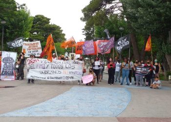 El Frente de Izquierda marchará en Cutral Co contra el acuerdo con el FMI