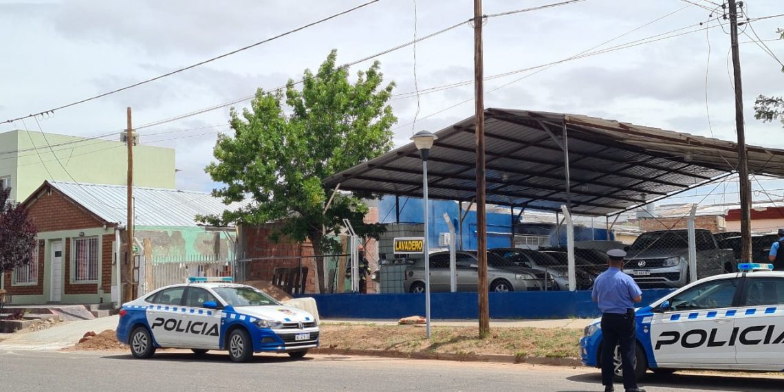 Se incendió la oficina de un lavadero en el barrio Ruca Quimey