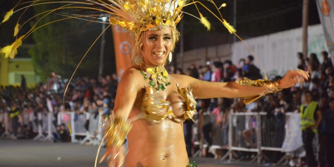 Morena Badilla bailó con los mejores de Gualeguaychú