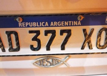 Cutral Co: por la lluvia perdió la patente del auto