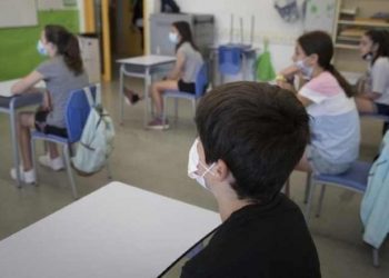 El uso de barbijo será opcional en las escuelas de Neuquén