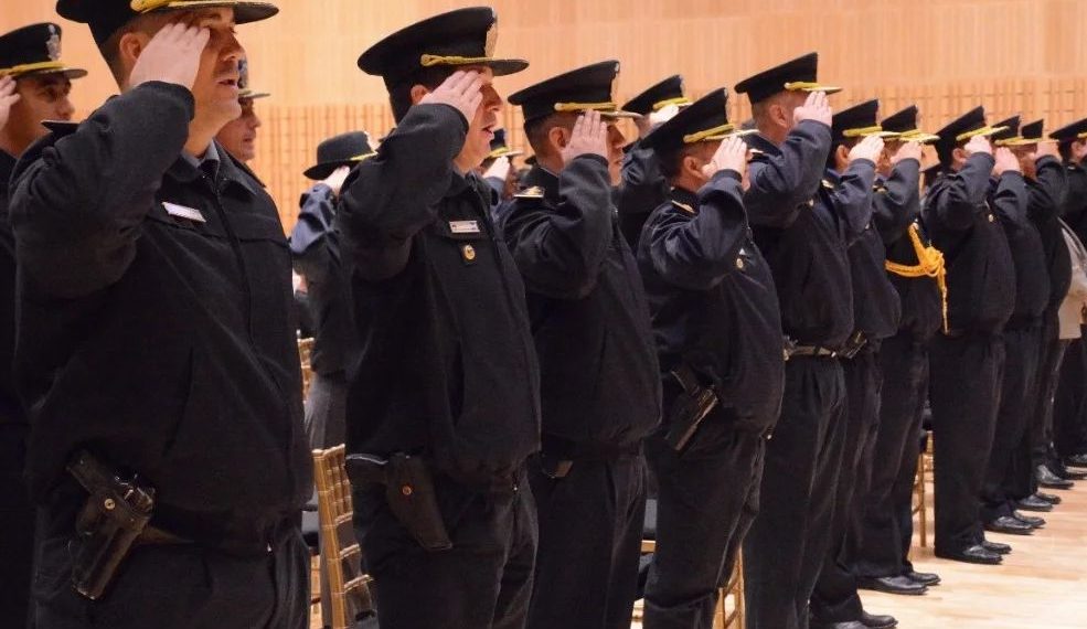 Hubo ascensos en la policía y se realizó un acto en Cutral Co