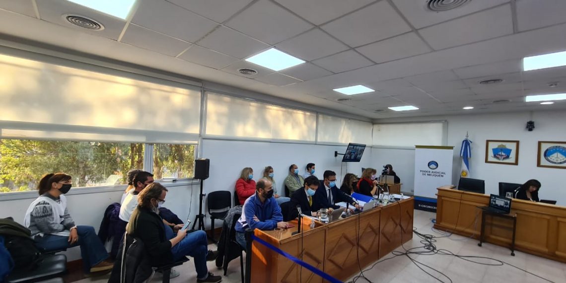 Explosión en escuela de San Roque: acusan al director técnico, el inspector y el contratista