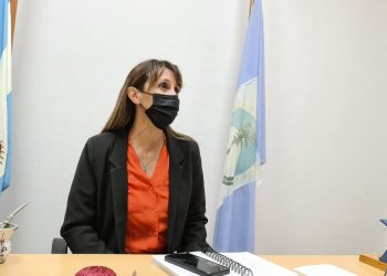 Eli González: la concejal que recorre las instituciones de Cutral Co