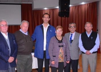 Vecinos homenajearon a los redactores de la carta orgánica de Cutral Co