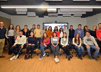 PAE sumó estudiantes de ingeniería de Neuquén a su programa de becas