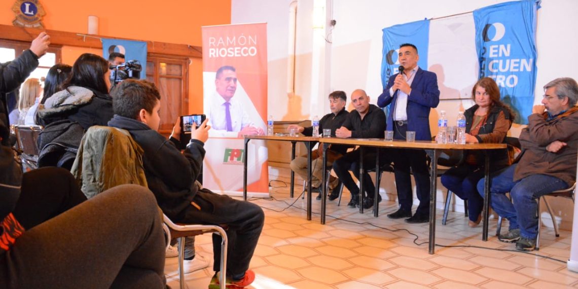 Rioseco en Zapala: “La oposición no puede bailar la comparsa del MPN”