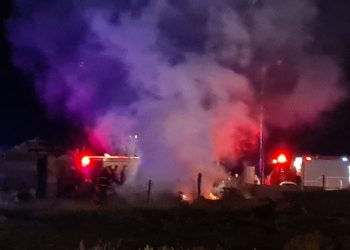Hubo pérdidas totales por un incendio de una vivienda en Cutral Co